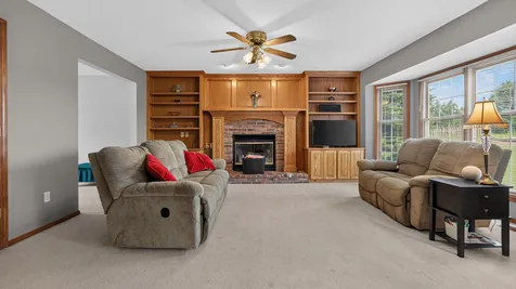 2913 Clearwater Avenue Bloomington IL 61704