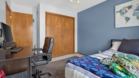 2913 Clearwater Avenue Bloomington IL 61704