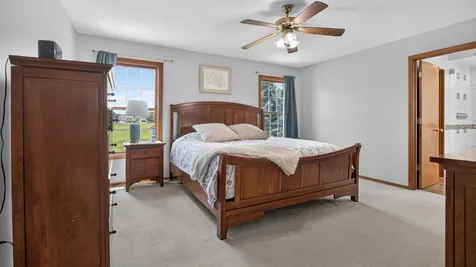 2913 Clearwater Avenue Bloomington IL 61704