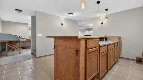 2913 Clearwater Avenue Bloomington IL 61704