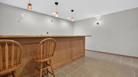 2913 Clearwater Avenue Bloomington IL 61704