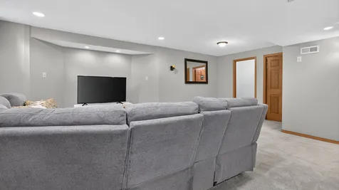 2913 Clearwater Avenue Bloomington IL 61704