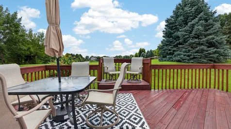 2913 Clearwater Avenue Bloomington IL 61704