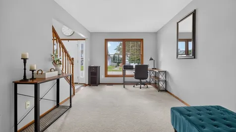 2913 Clearwater Avenue Bloomington IL 61704