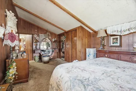 1556 Heidorn Avenue Westchester IL 60154