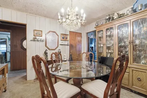 1556 Heidorn Avenue Westchester IL 60154