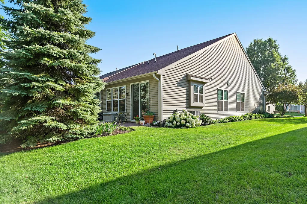 12472 Wedgemere Drive Huntley IL 60142