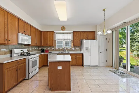 12472 Wedgemere Drive Huntley IL 60142