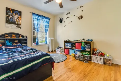549 Hinman Avenue Evanston IL 60202