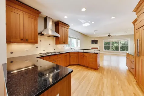 1110 Elm Street Winnetka IL 60093