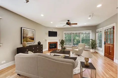 1110 Elm Street Winnetka IL 60093