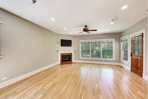 1110 Elm Street Winnetka IL 60093