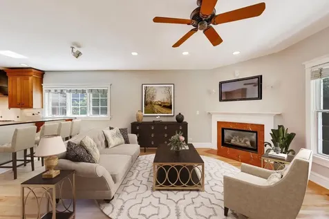 1110 Elm Street Winnetka IL 60093