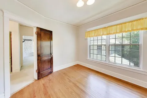 1110 Elm Street Winnetka IL 60093