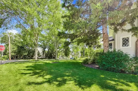 1110 Elm Street Winnetka IL 60093