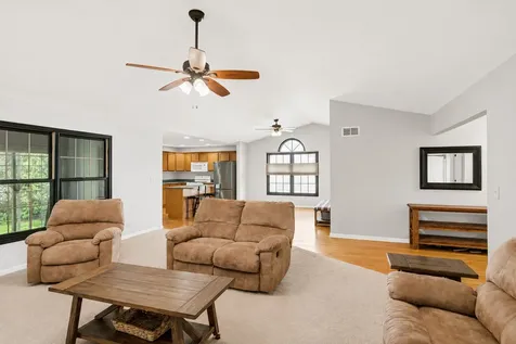 246 Red Hawk Road Hampshire IL 60140