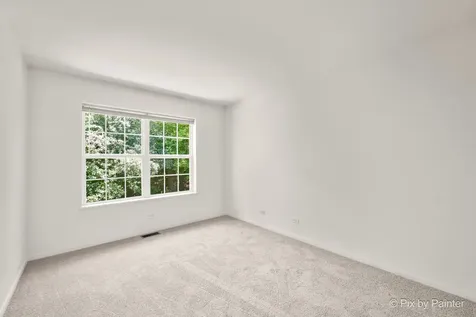 2741 Cobblestone Drive Crystal Lake IL 60012