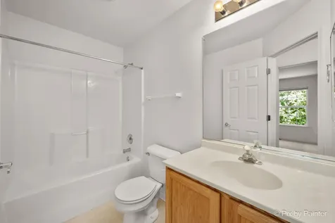 2741 Cobblestone Drive Crystal Lake IL 60012