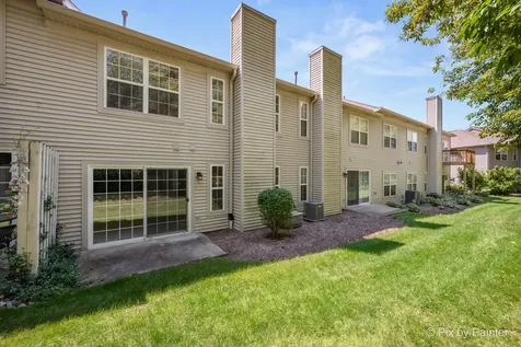 2741 Cobblestone Drive Crystal Lake IL 60012
