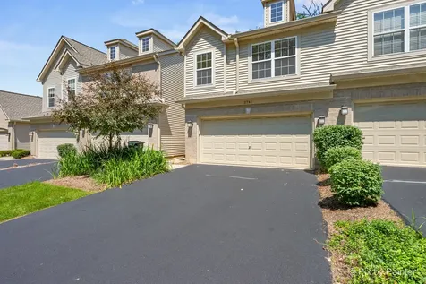 2741 Cobblestone Drive Crystal Lake IL 60012