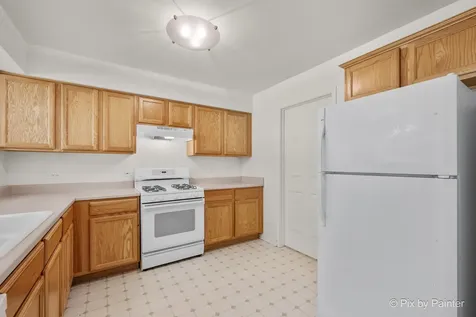 2741 Cobblestone Drive Crystal Lake IL 60012