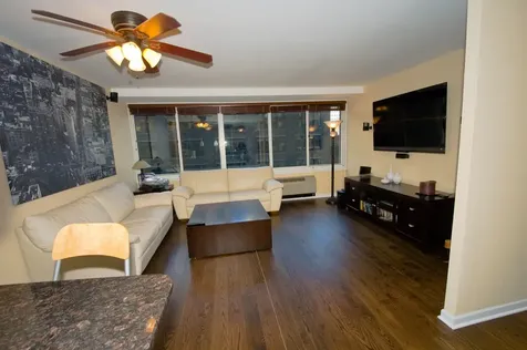 211 East Ohio Street Chicago IL 60611