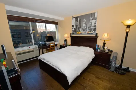 211 East Ohio Street Chicago IL 60611