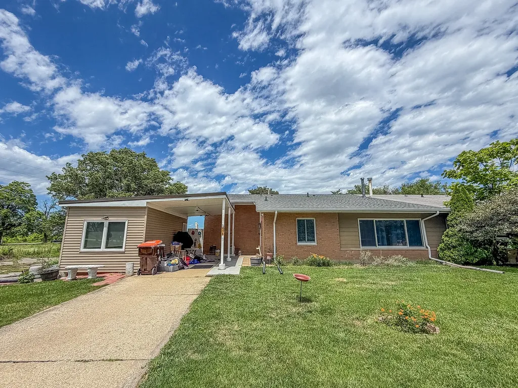 415 West Frost Avenue Rantoul IL 61866