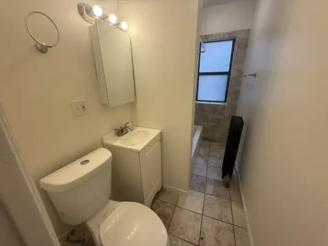 7349 North Damen Avenue Chicago IL 60645