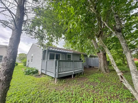 2137 Ivy Court Champaign IL 61821