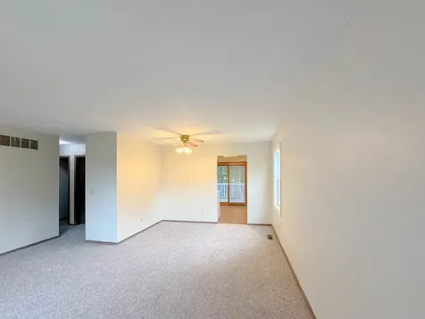 2137 Ivy Court Champaign IL 61821