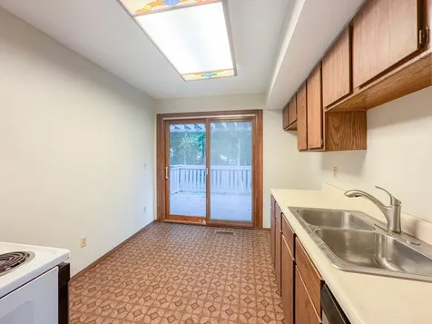2137 Ivy Court Champaign IL 61821