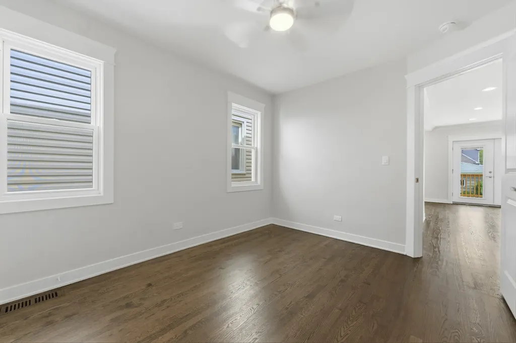 4903 North Moody Avenue Chicago IL 60630