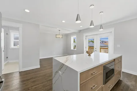 4903 North Moody Avenue Chicago IL 60630