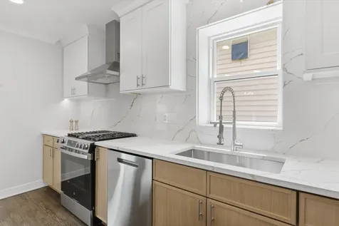 4903 North Moody Avenue Chicago IL 60630