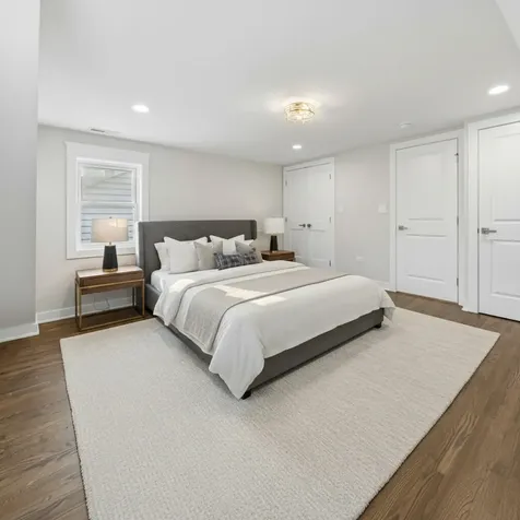 4903 North Moody Avenue Chicago IL 60630