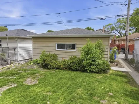 4903 North Moody Avenue Chicago IL 60630
