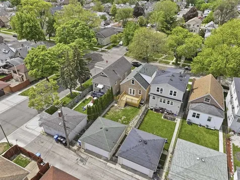 4903 North Moody Avenue Chicago IL 60630