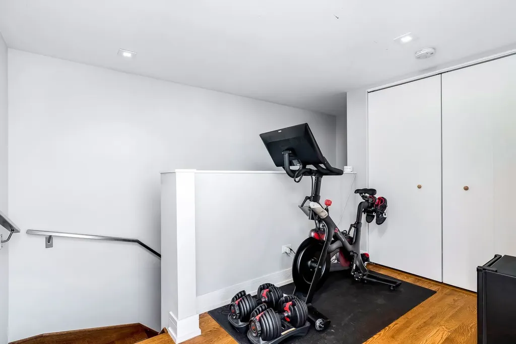 2869 West Lyndale Street Chicago IL 60647