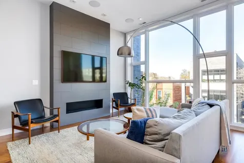 2869 West Lyndale Street Chicago IL 60647