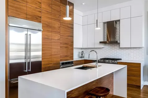 2869 West Lyndale Street Chicago IL 60647