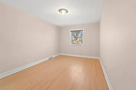 2017 East Seneca Lane Mount Prospect IL 60056