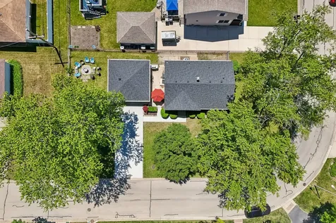 16841 Willow Lane Drive Tinley Park IL 60477