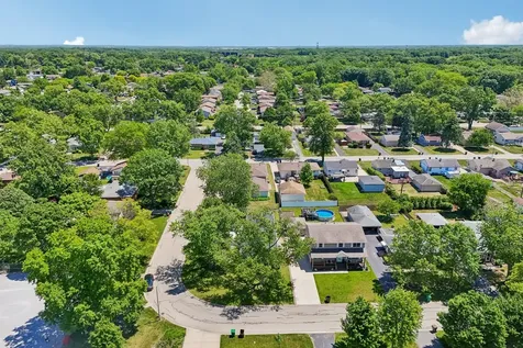 16841 Willow Lane Drive Tinley Park IL 60477