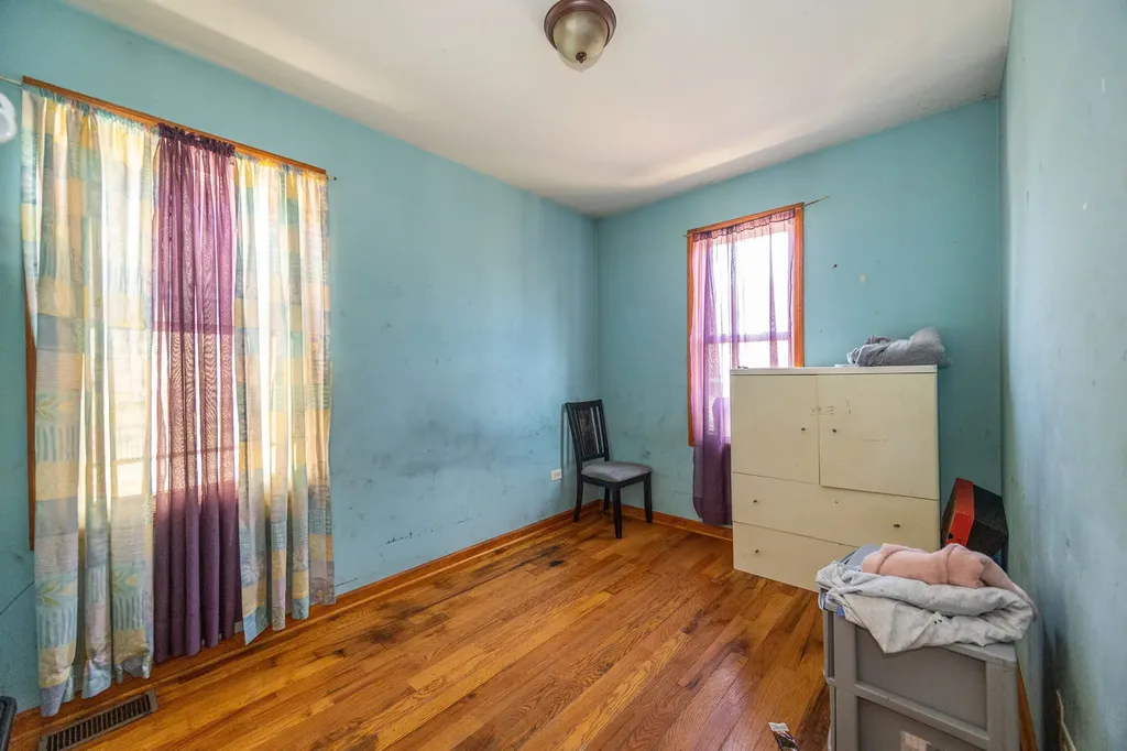 6443 South Talman Avenue Chicago IL 60629
