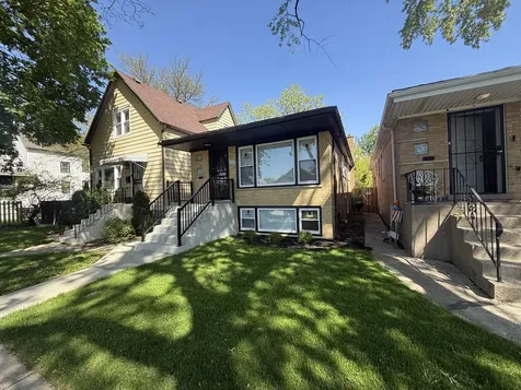 1234 West 97th Place Chicago IL 60643