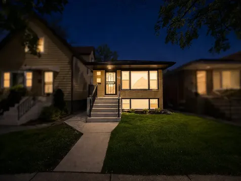 1234 West 97th Place Chicago IL 60643