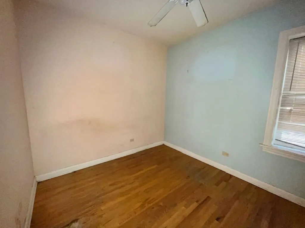 913 North Kedvale Avenue Chicago IL 60651