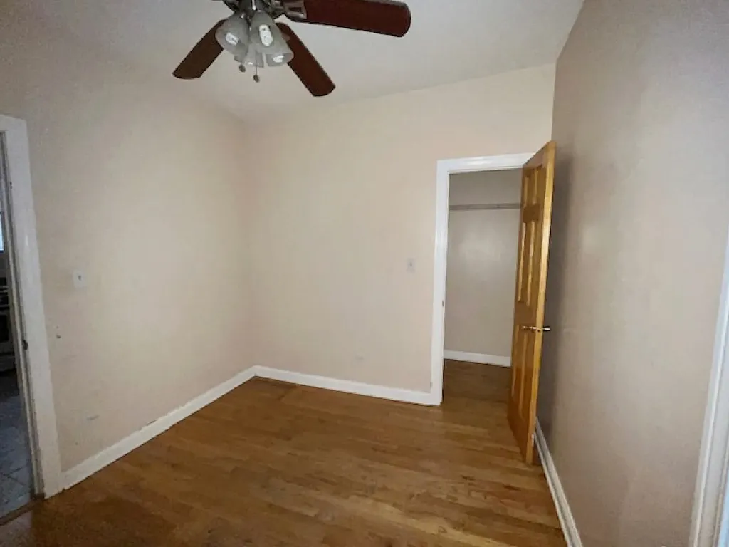 913 North Kedvale Avenue Chicago IL 60651