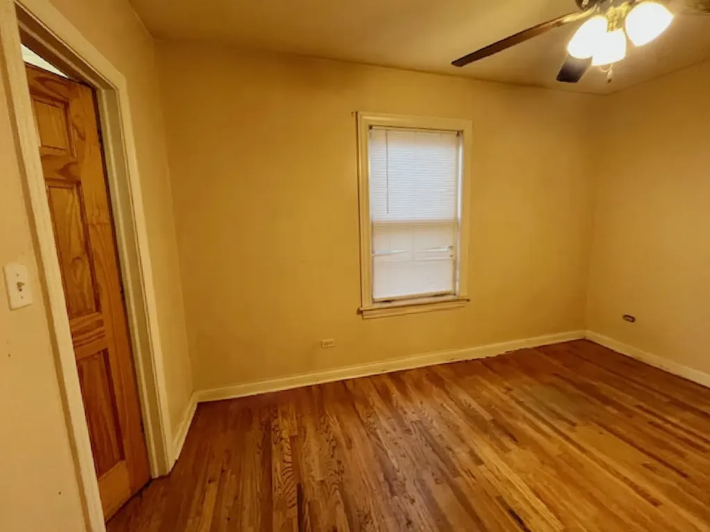 913 North Kedvale Avenue Chicago IL 60651